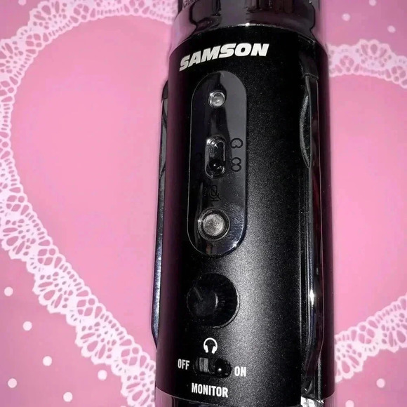 Samson Satellite USBiOS Broadcast Microphone for Recording, Podcasting,Streaming - Picture 4 of 7